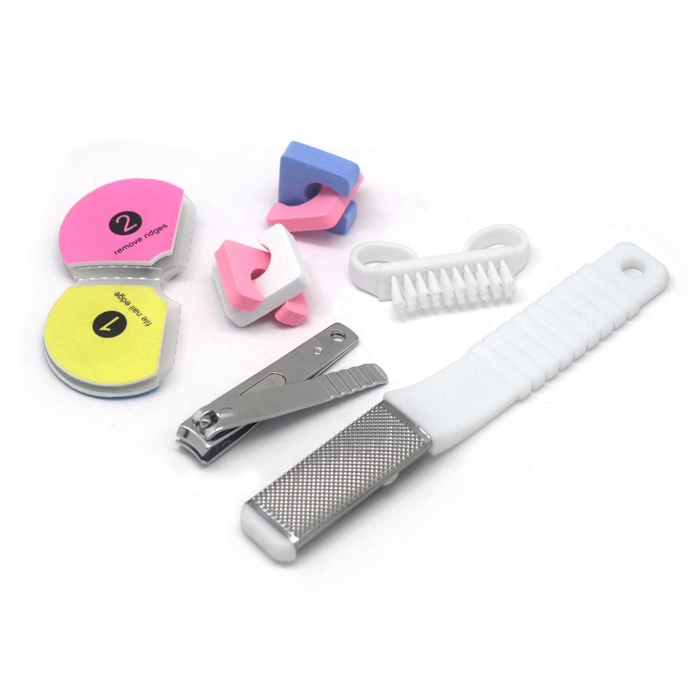 Kit de Cuidado de Pies (escofina + alicate + cepillo de uñas + separador de dedos + buffer de uñas)  BA4573